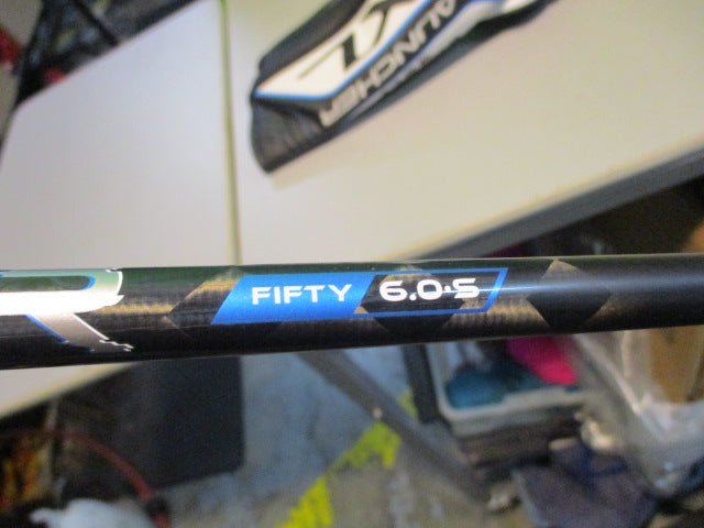 Load image into Gallery viewer, Used Clevland Launcher XL RH Stiff Flex Driver With Head Cover
