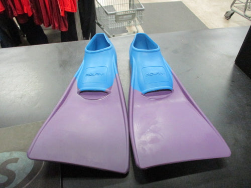 Used Dolfin Size C11 - 1 (30-33) Swim Fins