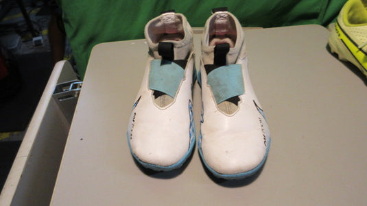 Used Nike Air Zoom Youth 2 Indoor Soccer Cleats
