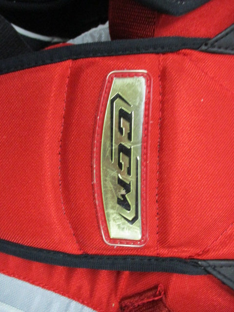 Used CCM U+  Fit07 Junior Youth Medium Hockey Shoulder Pads