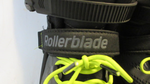 Load image into Gallery viewer, Used Rollerblade Macroblade 80 Rollerblades Adult Size 8
