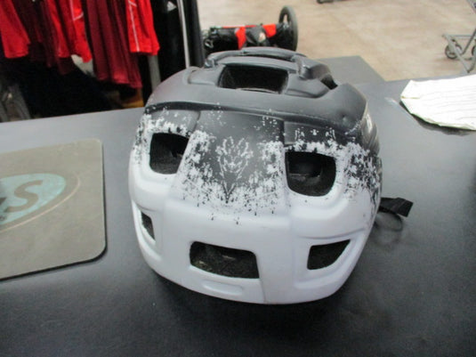 Used Batfox Bike Helmet 58-61cm