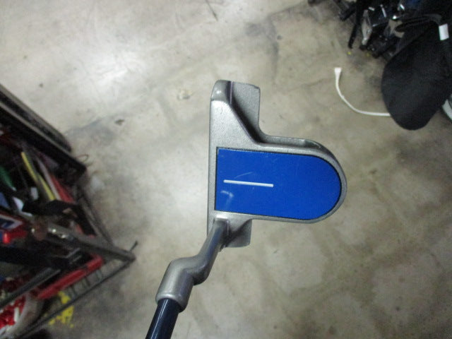 Load image into Gallery viewer, Used Dunlop Loco Tour 32&quot; Junior Putter
