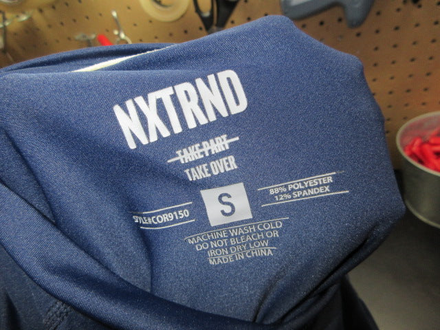 Load image into Gallery viewer, Used NXTRND Compression Shirt - Size Small
