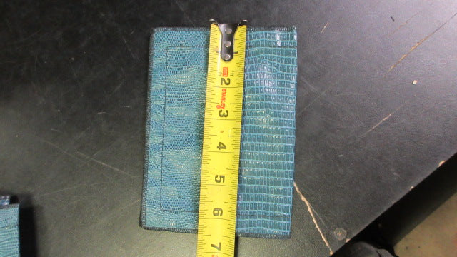 Load image into Gallery viewer, Fishing Reel Cover Velcro Blue
