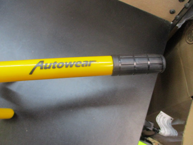 Load image into Gallery viewer, Used Autowear Steering Wheel Lock
