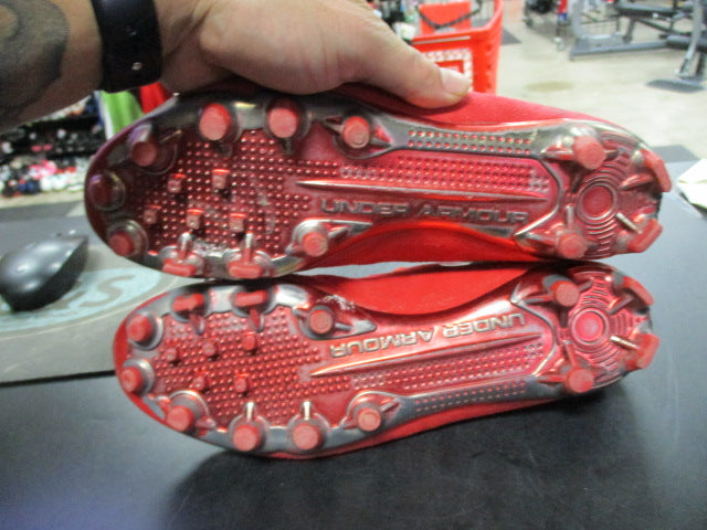 Load image into Gallery viewer, Used Under Armour UA Spotlight Size 8 Cleats
