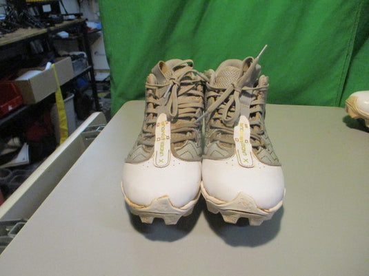 Used Under Armour BH Show Size Youth 5.5 Cleats