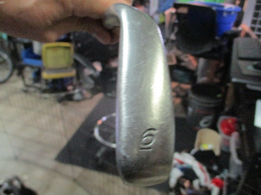 Used Taylormade R7 RH 6 Iron Flex M