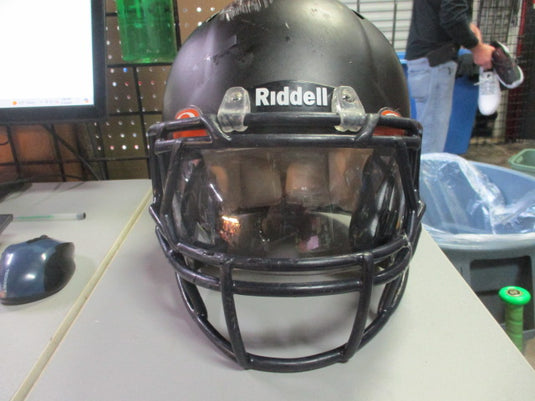 Used Riddell Football Helmet Size Youth Large (cracked interior pad)
