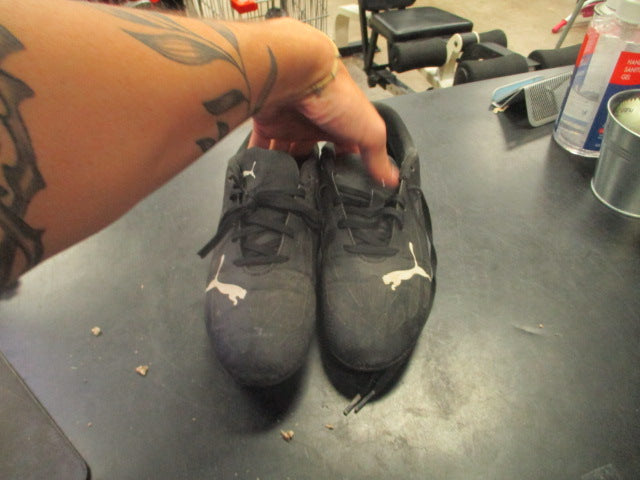 Load image into Gallery viewer, Used Puma Ultra Size 5 Soccer Cleat
