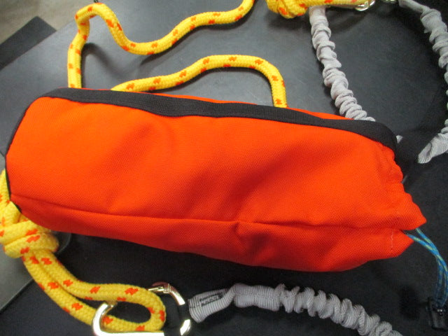 Load image into Gallery viewer, Used Rescue Throw Rope Bag
