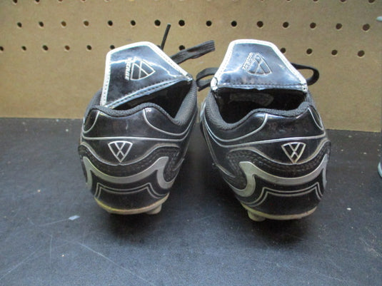 Used Striker Firm Ground Soccer Shoes - Size Youth 10