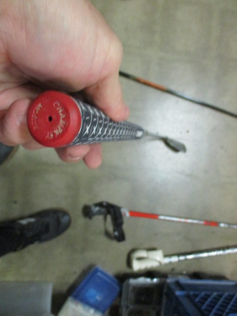 Load image into Gallery viewer, Used Wilson Staff RM Midsize RH 6 Iron
