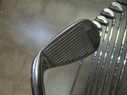 Used Wilson staff D7 IRON SET RH 5-PW-SW-GW Steel Shaft