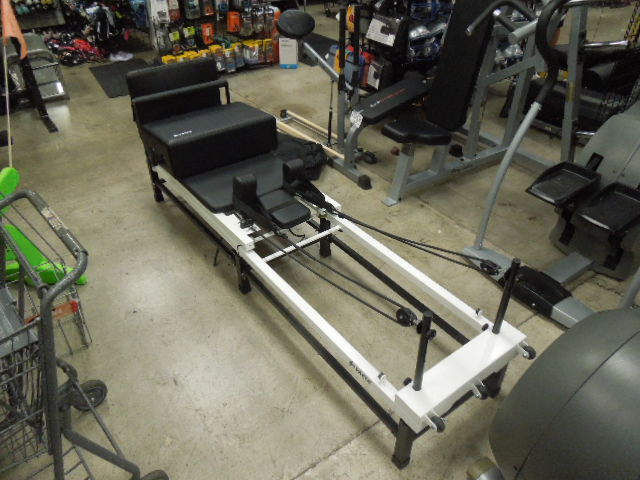 Load image into Gallery viewer, Used PAETA Pilates Reformer 86" Foldable Design with Carry Bag and Pilates Ring
