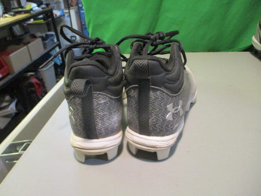Used Under Armour Spotlight Size Youth 4 Football Cleats