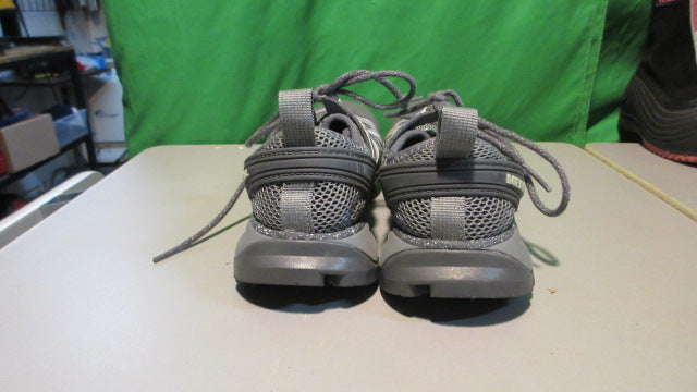 Load image into Gallery viewer, Used Merrell Womens Outdoor Hiking/ Water Shoes Size 6 - Grey
