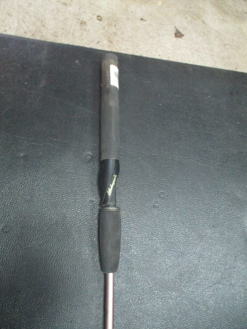 Used Shakespeare Mantis 6 Foot Fishing Pole