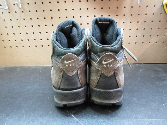 Load image into Gallery viewer, Used Nike ACG Regrind Trail Compo Hiking Boots - Size 6.5
