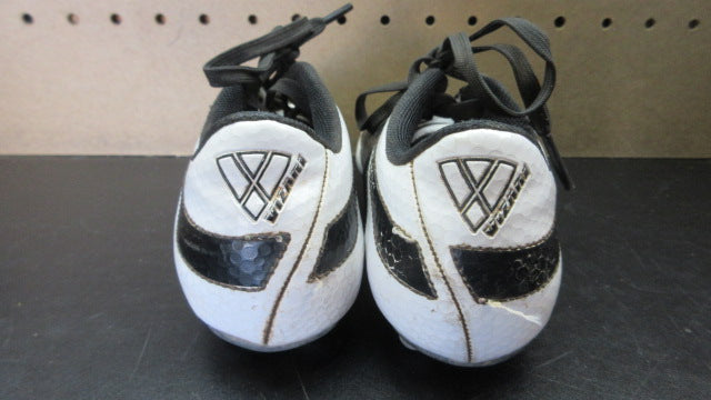 Load image into Gallery viewer, Used Vizari Soccer Cleats - Size Youth 11.5
