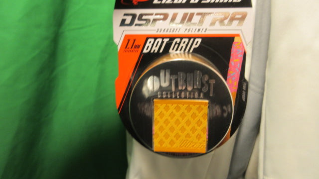 Load image into Gallery viewer, New Lizard Skins DSP Ultra Pink Scoop  Bat Grip Tape - 1.1 mm
