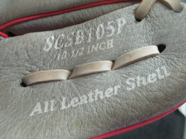 Load image into Gallery viewer, Used Rawlings SCSB105P 10.5" RHT Baseball/Softball Glove
