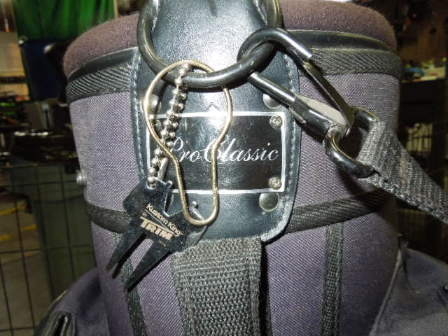 Load image into Gallery viewer, Used Pro Classic Vintage Golf Bag
