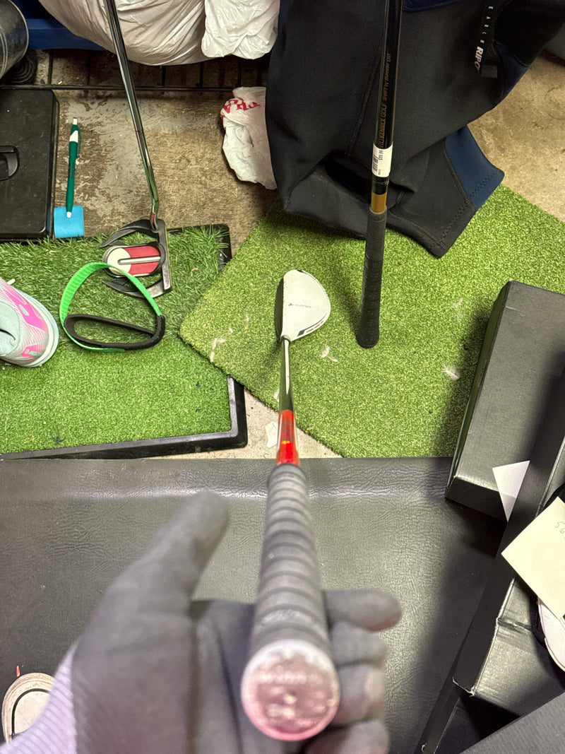 Load image into Gallery viewer, Used TaylorMade Burner Superfast 2.0 Right Hand 21º 4 Hybrid

