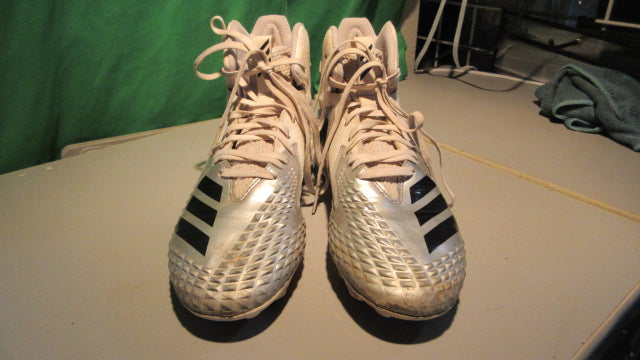 Load image into Gallery viewer, Used Adidas FREAK Ultra – Von Miller Edition Mens 9 Football Cleats
