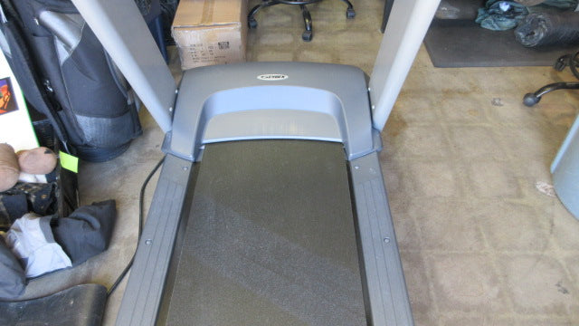 Load image into Gallery viewer, Used Cybex 525T Treadmill  Vibration at speeds under 2mph
