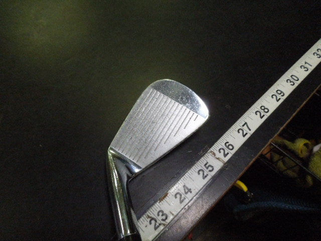 Load image into Gallery viewer, Used TaylorMade Rac Coin Forged Right Hand 7 Iron
