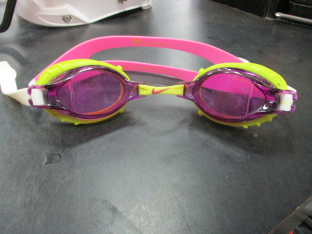 Load image into Gallery viewer, Used Nike 703713 Purple Adult Sized Swim Goggles
