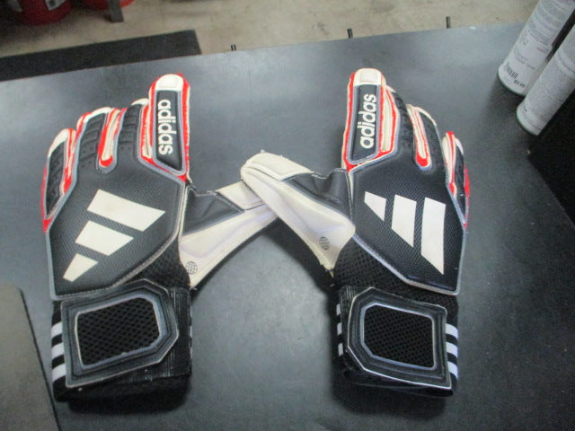 Load image into Gallery viewer, Used Adidas Size 8.5 Soccer Goalie Gloves
