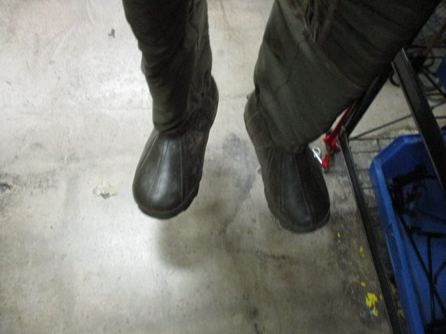 Load image into Gallery viewer, Used Drake Eqwader Wader System Size 11 Boot Size 11 Regular
