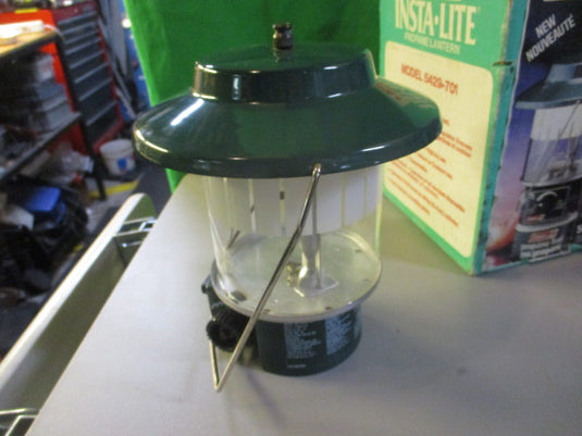 Used Coleman Canada Insta Lite Portable Propane Lantern Model 5429