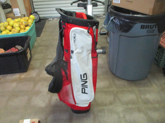 Used Ping 4 Series Red/White Stand Golf Bag
