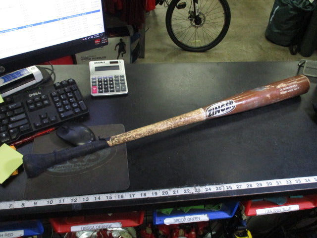 Load image into Gallery viewer, Used Zinger Pro Mo. MM47 X Series Hard Maple Wood Bat 33 in 31.5 oz
