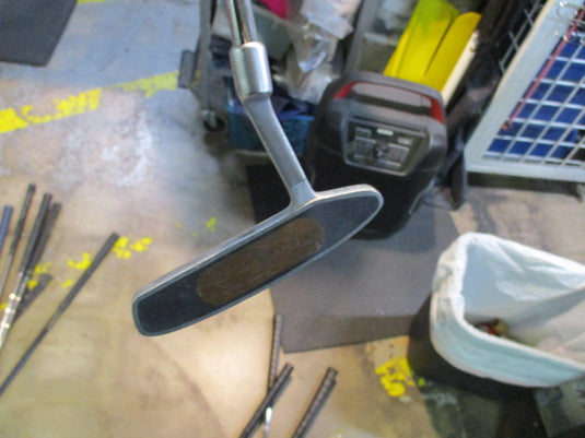 Used Lion Target Line Copper Insert RH 36" Putter