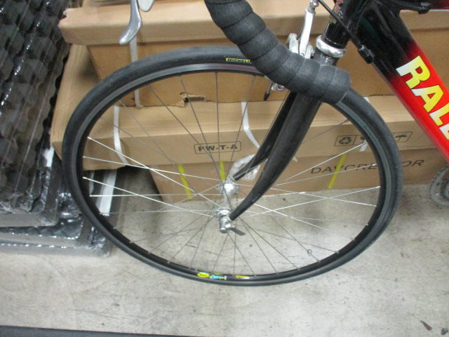 Load image into Gallery viewer, Used Raleigh Seven Hundred Comp 26&quot; 18 Speed Road Bike
