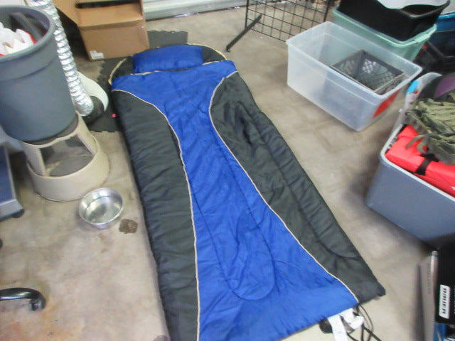 Load image into Gallery viewer, Used Double Sleeping Bag W/ Pillow
