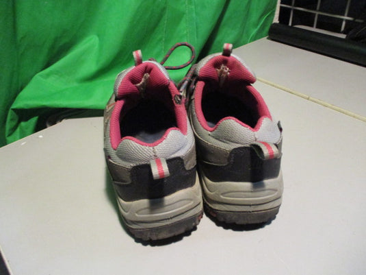 Used Hiking Shoes Size 8