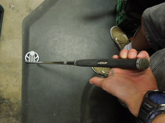 Used Affinity Loop 100º Right Hand 33" Putter
