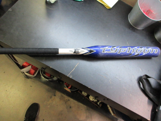 Load image into Gallery viewer, Used Easton Typhoon 31"-10 Fastpitch Softball Bat
