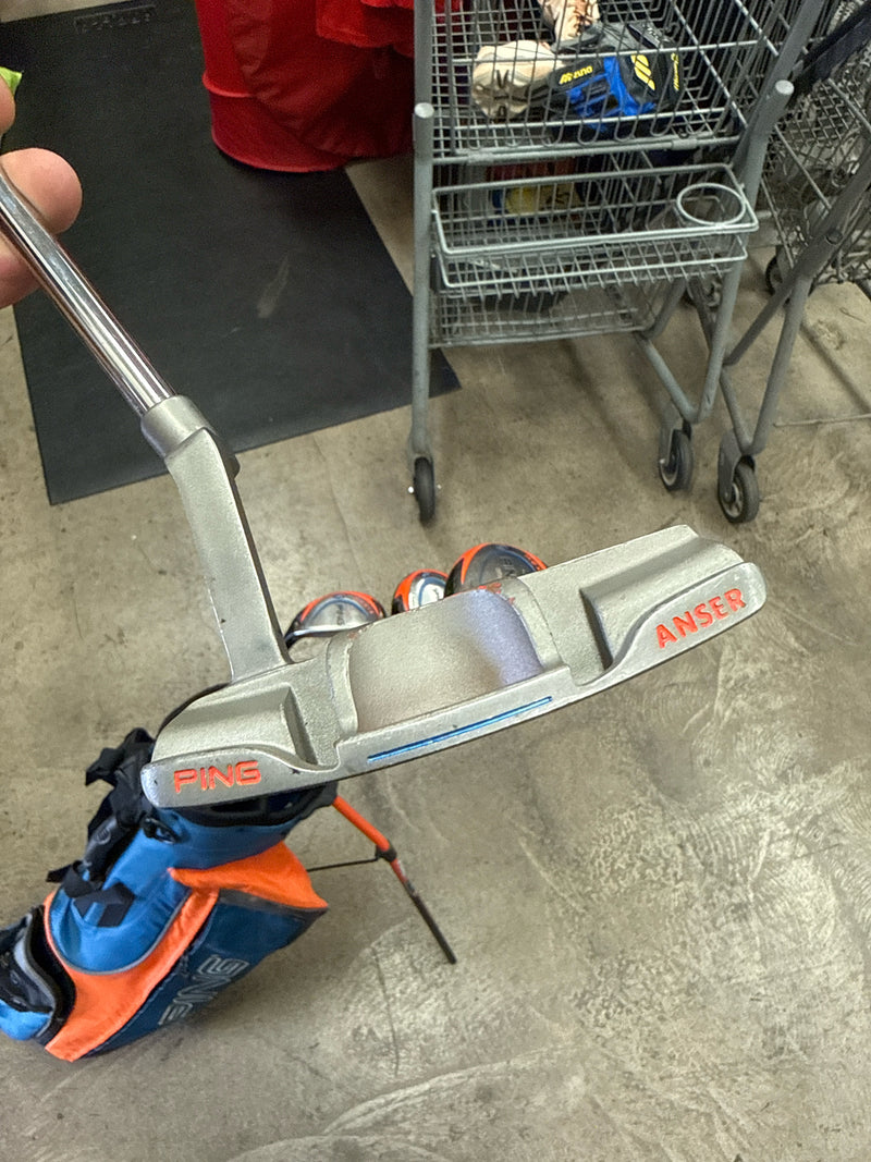 Load image into Gallery viewer, Used PING Moxie Jr Right Hand Golf Club Set 5pc with Stand Bag
