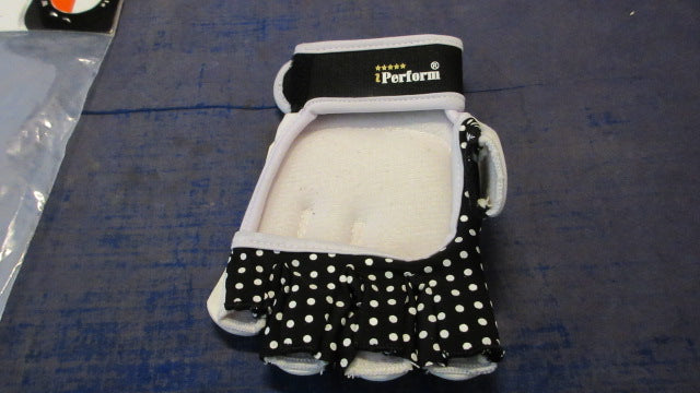 Load image into Gallery viewer, Used iPerform Field Hockey Glove Adult Size Small - Like New
