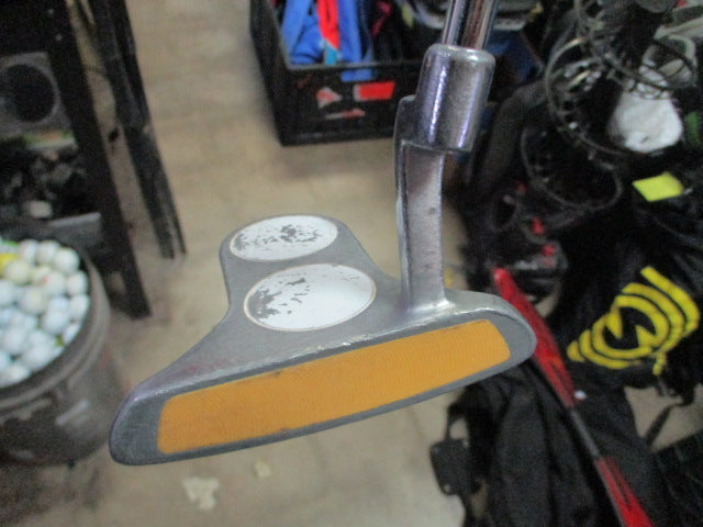 Load image into Gallery viewer, Used Wyle Labratories 2 Ball RH 35" Putter
