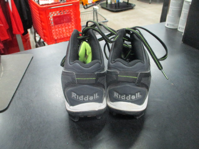 Load image into Gallery viewer, Used Riddell Size 4 Football Cleats
