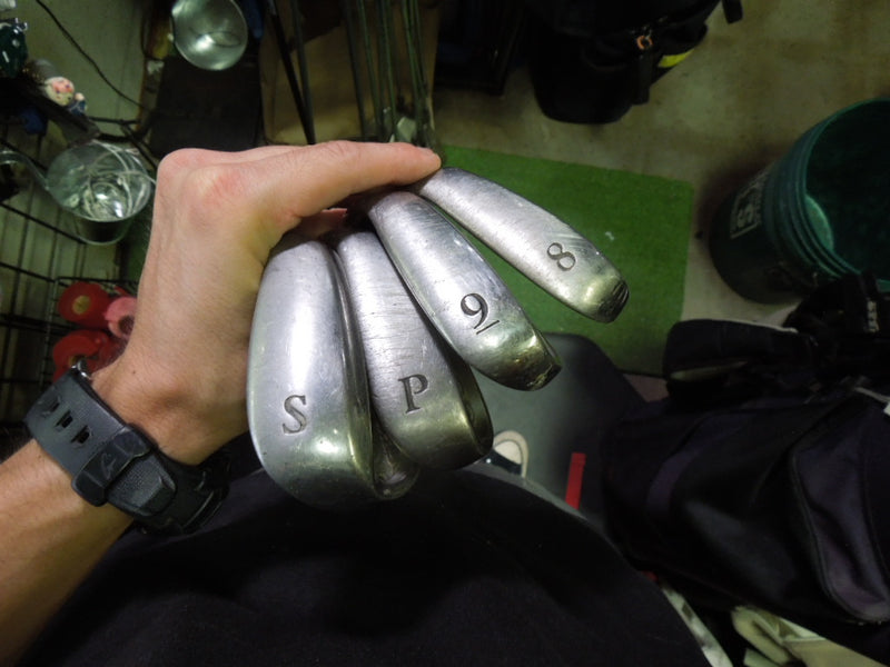 Load image into Gallery viewer, Used Lynx Crystal Cat 10pc Right Hand Ladies Golf Club Set

