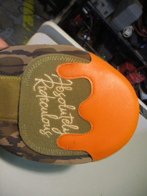 Used Absolutely Ridiculous Bottomland Camo X.1 Sliding Mitt